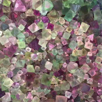 Натурален цветен флуорит Октаэдрический чакъл Непреработена кварц Лечебни кристали За декорация на аквариум habitacion