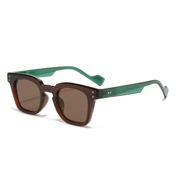 Нови квадратни слънчеви очила за жени с нитове в ретро стил, пънк, мъжки Слънчеви очила с UV400 Oculus Gafas