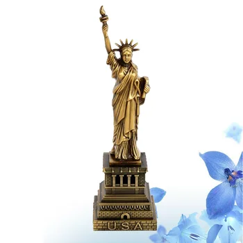 1БР Декорации за Деня на Независимостта на Ретро сплав Американската Статуя на Свободата Скулптура Метална Статуя на Свободата Декоративен орнамент