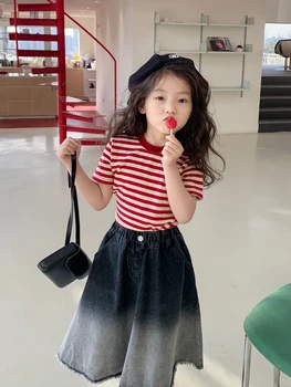 2023 Лятна детска тениска на райета в корейски стил, памучен мек тънък модерен новост, всекидневни прост дизайн за Cchildren