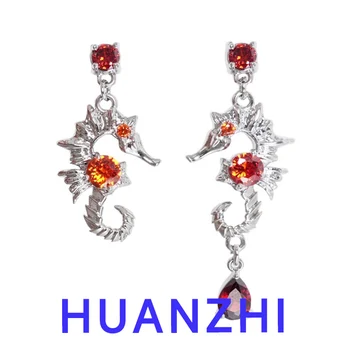 2023 Нов HUANZHI Sweet Cool Червен Циркон Сребърен цвят Метална Обеца във формата на морско конче за жените, Аксесоари, Бижута, Подарък за парти