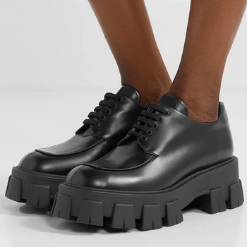 ZOCI Пролетни дамски тънки обувки от черна лачена кожа с дебела подметка в британския стил удобни Ежедневни обувки на платформа с шнур