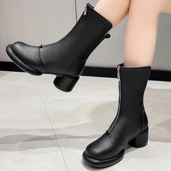 Дамски обувки 2023, модерен зимни дамски ботуши на средна дължина, однотонная дамски обувки на платформа с кръгло бомбе и цип на среден ток, водоустойчиви дамски обувки