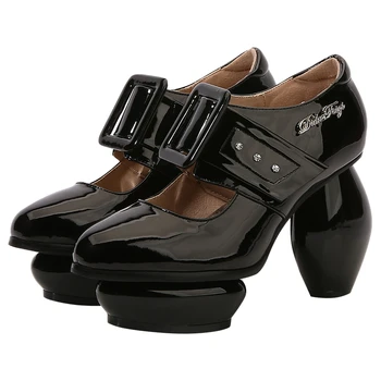 Дамски обувки-лодка от лачена кожа с каишка, необичайни обувки на висок ток, Дебела подметка, Шипове на платформата, черни дамски дизайнерски обувки Mary Janes за бала