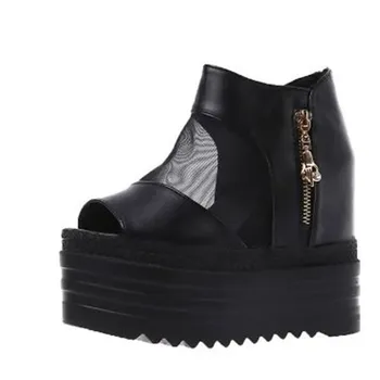 Европейските обувки на танкетке с босоножками на висок ток, маффиновые обувки с дебело дъно, под формата на рибено устата, Нова дамски обувки с вътрешен увеличение, стръмни обувки