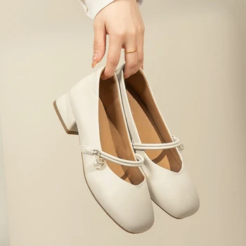 Корейската версия, фини обувки с квадратни пръсти, с фин гърлото, Новост 2023 година, модерни за ежедневните си простите универсални женски обувки Mary Jane, Есен