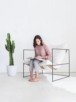 Скандинавски единична Желязо, диван от мързеливи тъкан Творчески Прост, Модерен магазин за дрехи Малък диван