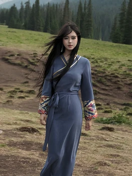 Тибетское рокля от брокат на тежката индустрия в китайски стил на Жената е по-добра рокля в древен стил Ханфу в Ретро стил, Дълго